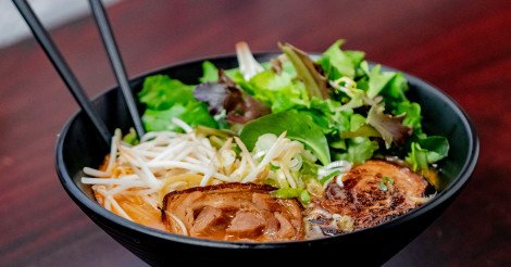 ShinRamenMagic's tweet photo. Ordering chicken is no longer boring! Pork &amp; Chicken https://t.co/7rHCLHMrvX