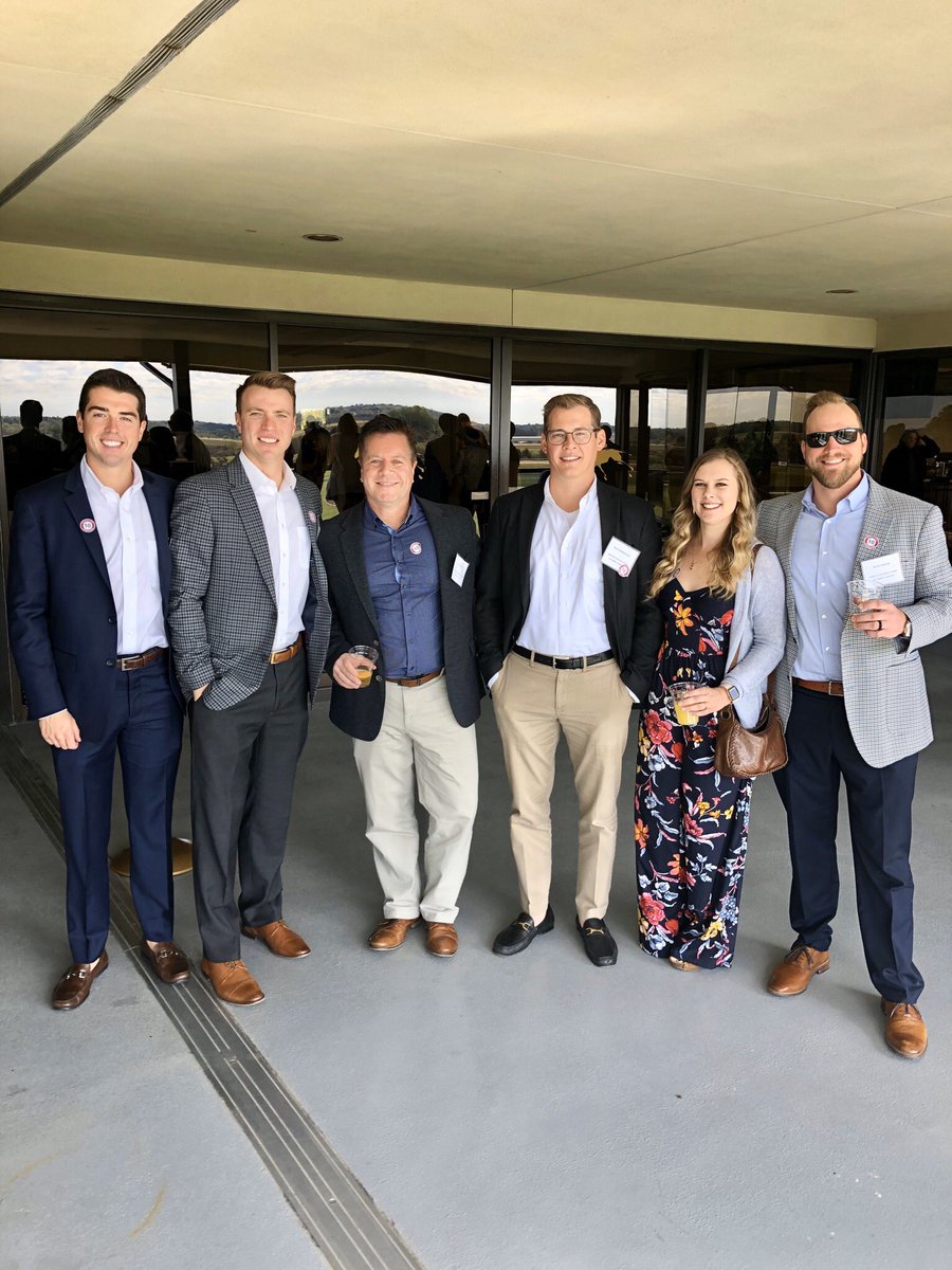 We had a great time catching up with all our carries at our Houchens Insurance Keeneland event. We appreciate everything our underwriters do for us!