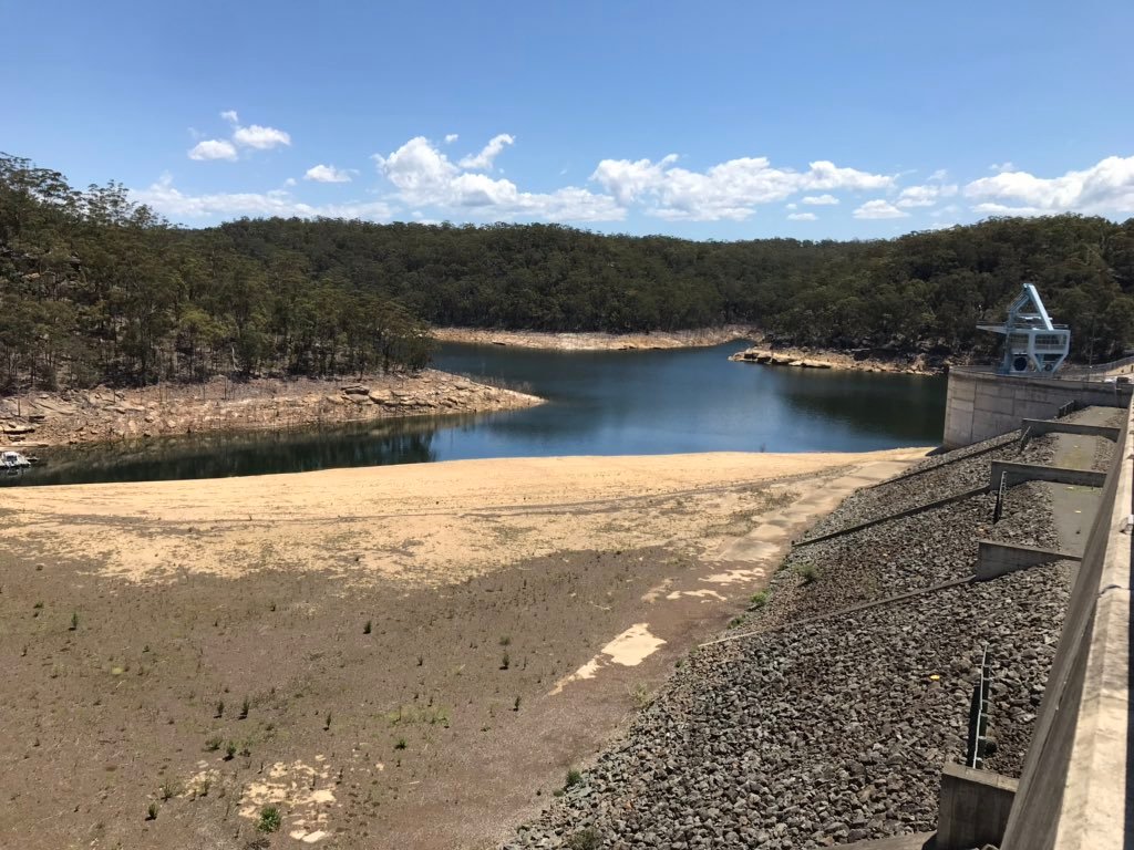 De facto potable reuse also occurs with sewage treatment plants (STPs) upstream of major Australian drinking water supplies. Eg. Goulburn & Lithgow STPs upstream of Warragamba (Sydney), Lilydale STP upstream of Sugarloaf (Melb), Hahndorf STP upstream of Mount Bold (Adelaide).