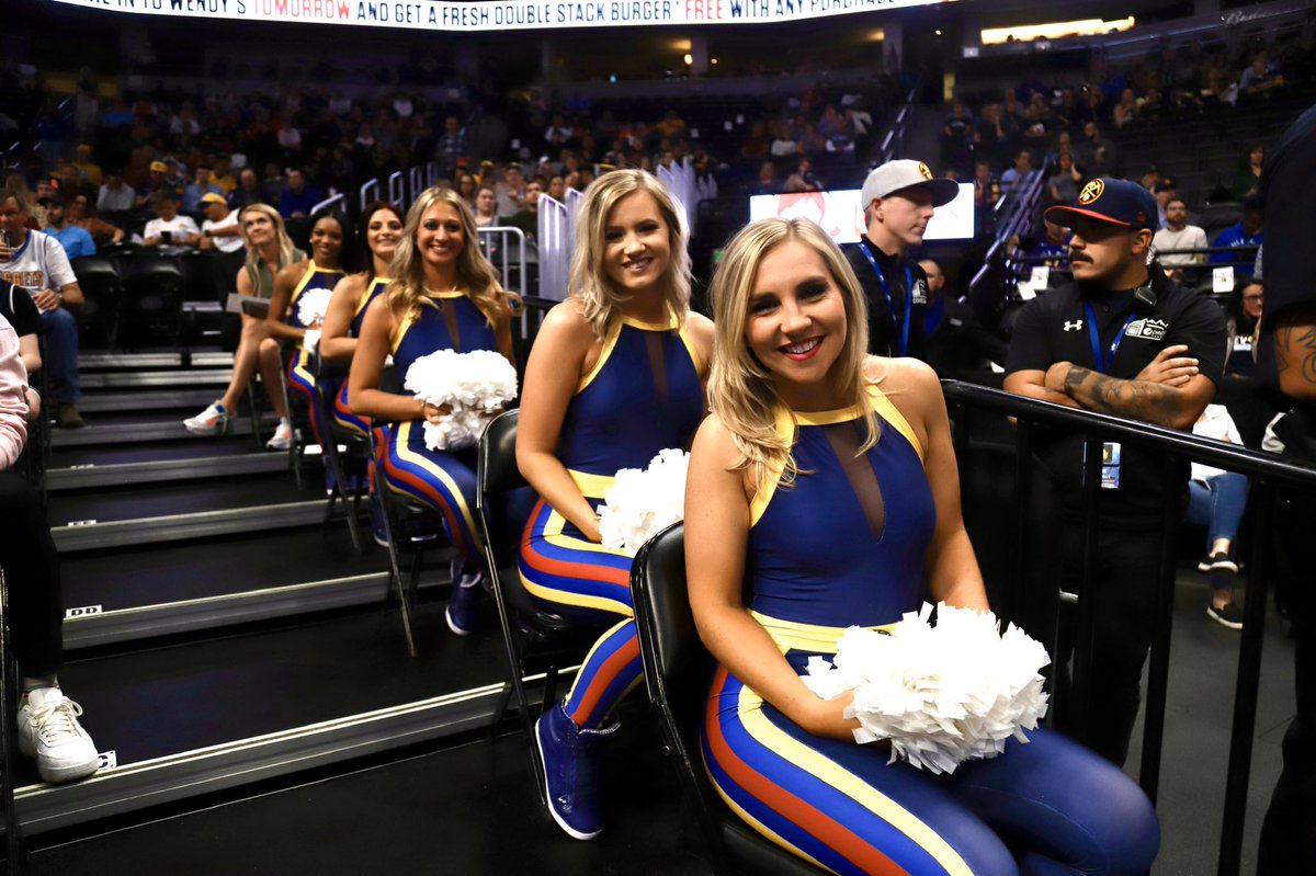 NuggetsDancers's tweet photo. Back at it with our first preseason home game! 🏀 https://t.co/6GIesZf5Vg