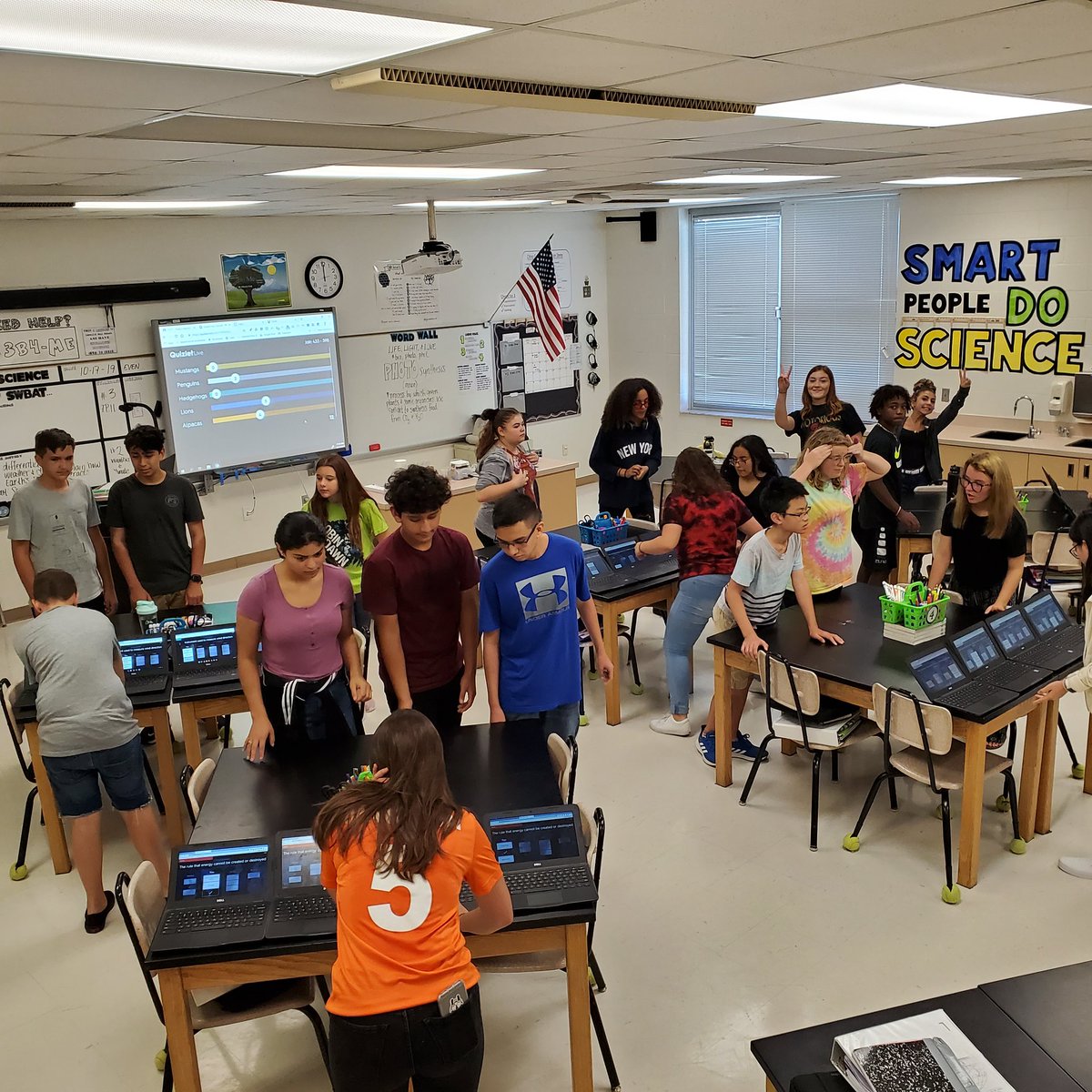FowlerCMS's tweet photo. We got our vocabulary review on in Science Support today with Quizlet Live RELAY style! The competition got a little heated at times 🤣 @CaloosaM 
#fortheloveofscience https://t.co/PVoPoNkDry