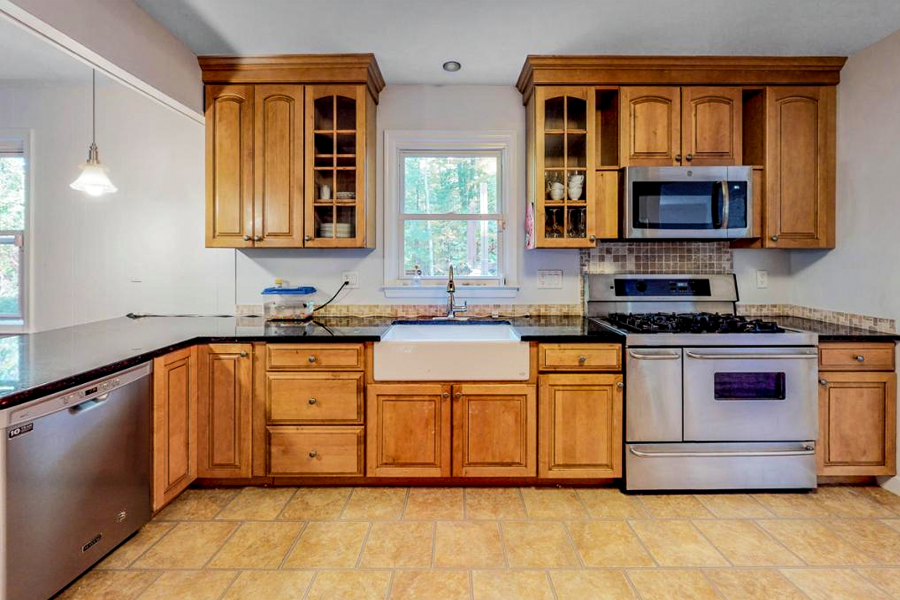 HommatiNetwork's tweet photo. 10 Essex Ln, Trumbull, CT 06611
Experience this house in 3D @ https://t.co/1Ajd5lZYkH
#Hommati #ctrealestate #homesforsale #connecticuthomes #ctrealty #fairfieldcounty #fairfieldcountyrealestate https://t.co/JwE4dq2sIZ