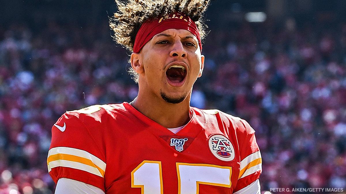 ESPNNFL's tweet photo. It took Patrick Mahomes only 24 games to accumulate 7,500 passing yards.

He's the fastest player to reach that mark in NFL history 😤 https://t.co/xxXjBi8aKA
