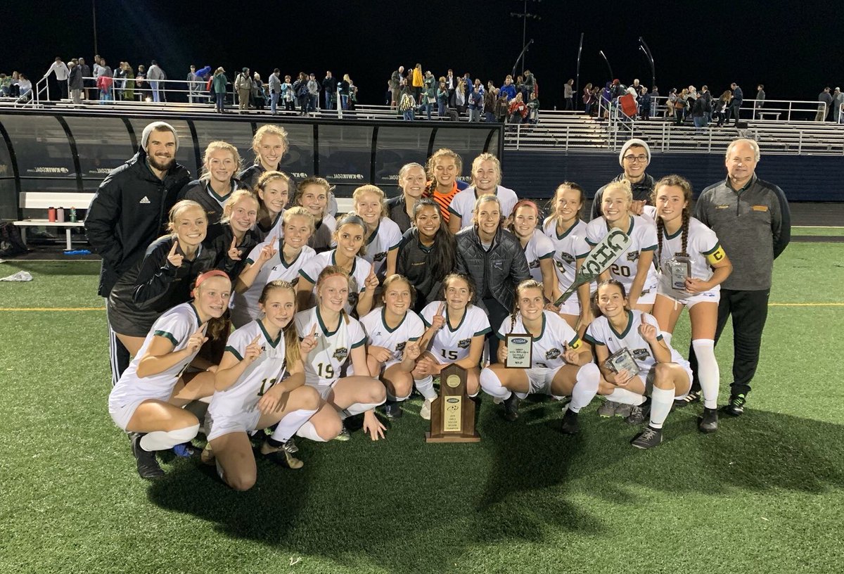 GHSGatorSports's tweet photo. Your Lady Gators are the KHSAA 4th Region Champions! Congratulations, @LadyGatorsGHS!  #StateBound #GHSGatorNation warr https://t.co/AyqtN32HWr