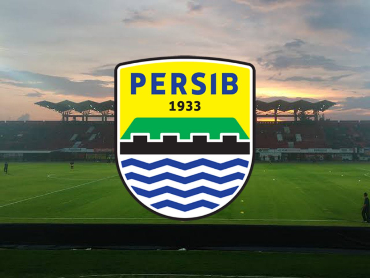 LalajoPersib's tweet photo. #PERSIB BADUNG DAY!!! 🔥 https://t.co/hFbqV82lkH