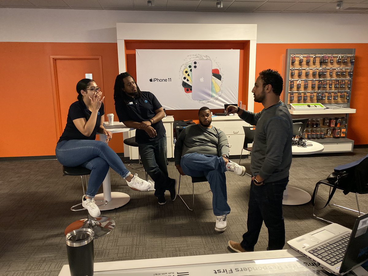 GloriousMarkJ's tweet photo. Morning Skill Building with the great @thEgyptianpharo. Thanks for coming in early to skill build with the @MidAtlProTel @PittProtel team. I saw a really energetic team. #gloriousWPA #spARtans #OHPAcalypse #earlymorning #worthit #teamPOWer #LifeAtATT #Elite https://t.co/yx1ycXZmsf