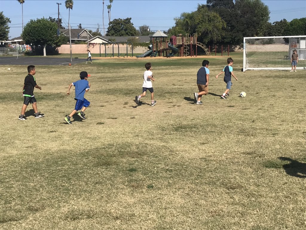 Jenna_Breite's tweet photo. After school #soccer started today. We worked on passing and dribbling. After that we played a game! The students had a blast and were exhausted by the end. #LearnMoveAchieve #HermosaLeads2019 #FSDLearns #afterschool https://t.co/wAe59EPeOw