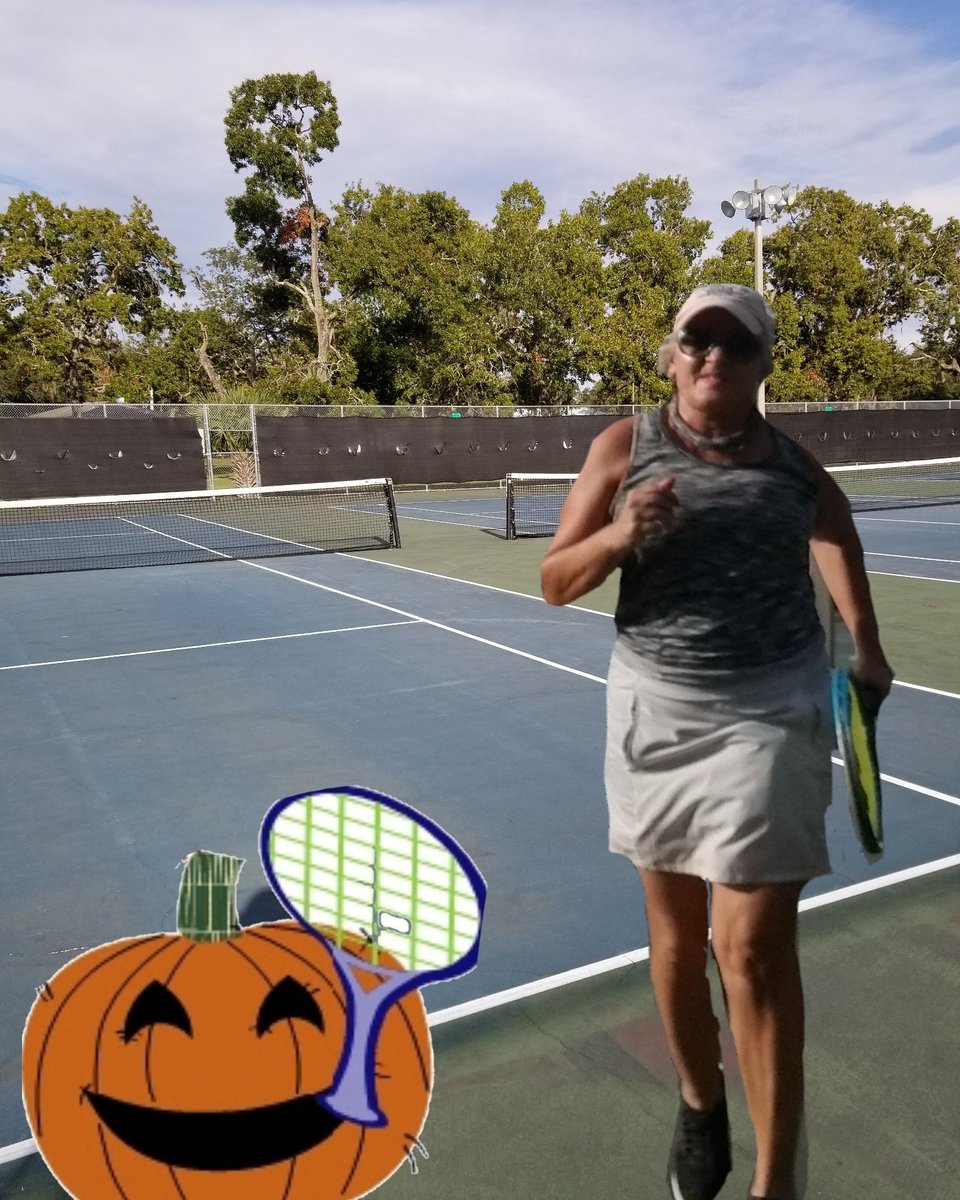 Ritaferdi's tweet photo. I live for this! #RitaFerdinando #tennisinstructor #TongueOutTuesday #NationalDaughtersDay #SundayThoughts #SundayFunday #Beatles #Paulmccartney #Crush #killingit #LovelyRitametermaid #castingcall #CASTING #castingcouch #actress #Tweet #Twitter #BRITISH #fun
#NobelPrize #Trump https://t.co/wSEvt5BOWu