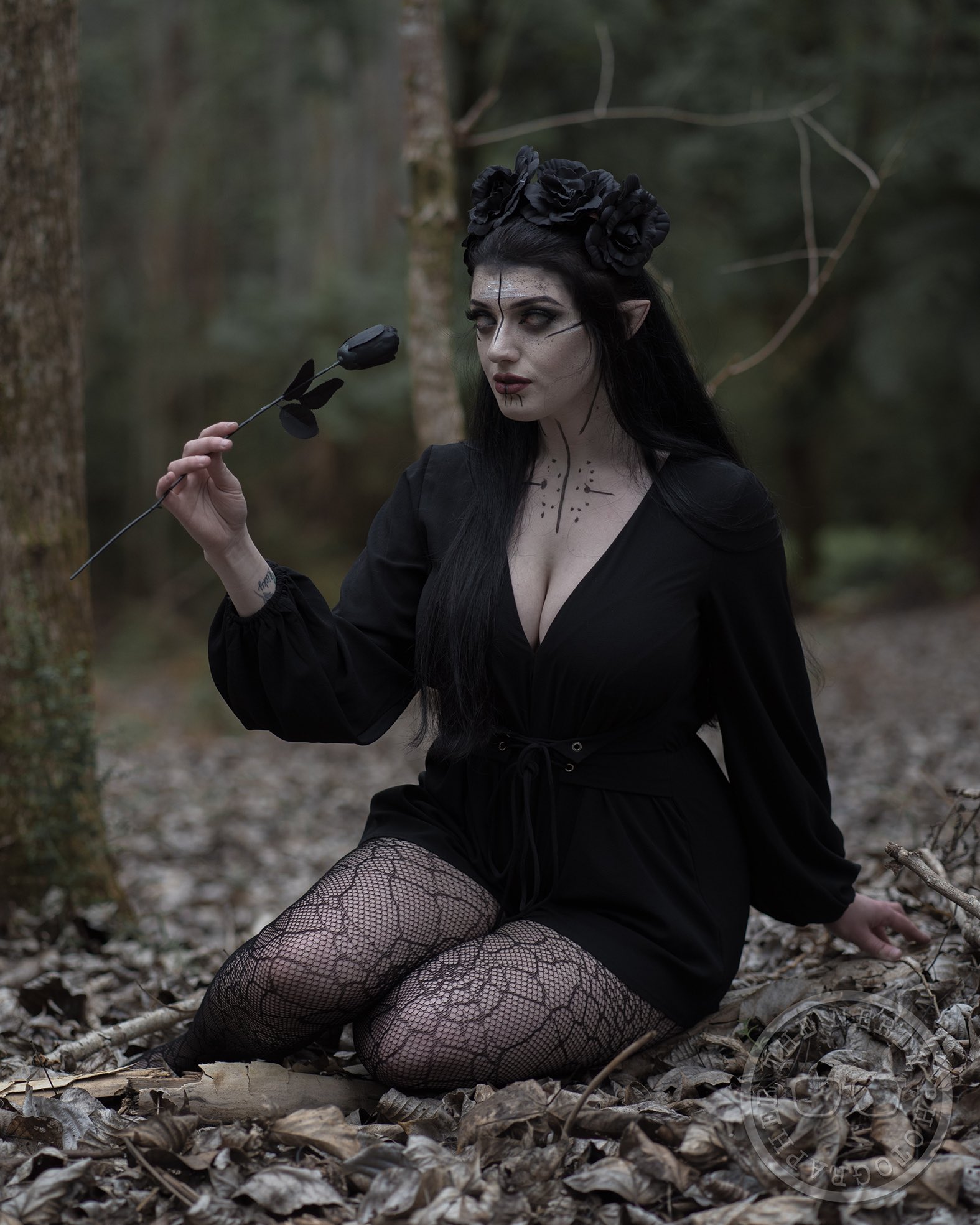 🦋Credit in tagged !🦋⁣⁣ ⁣ ⁣⁣ ⁣⁣ ⁣ ⁣⁣ ⁣ 🕷#goth #gothgirl #elf