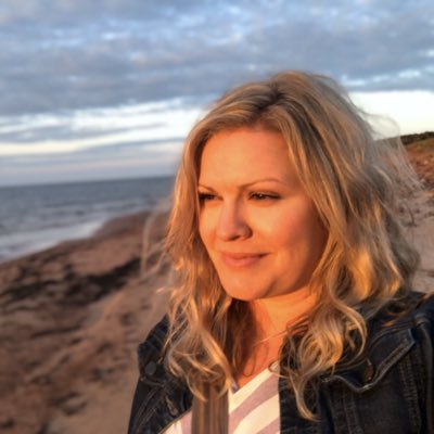 Laura Plumley tweet media