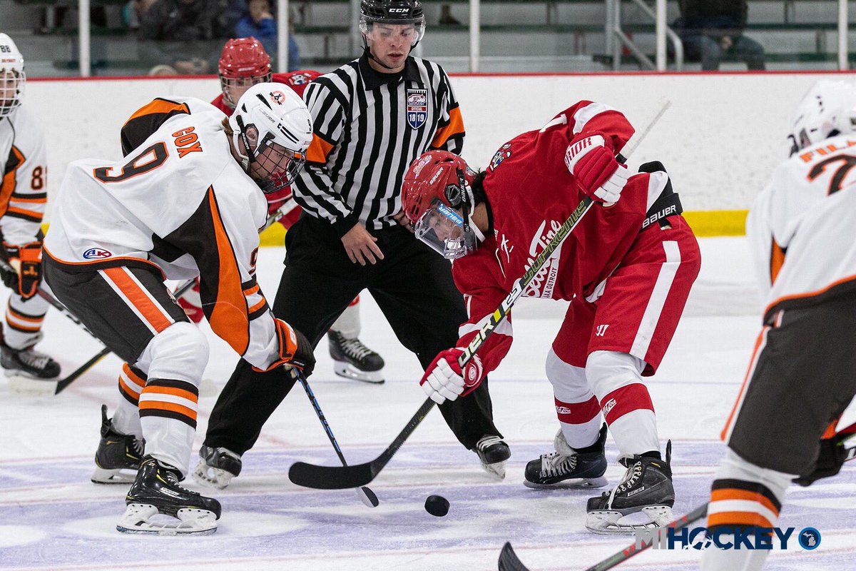 MiHockeyNow's tweet photo. Photos from the last two days of the @MAHA_Hockey Tier 1 Showcase now posted on https://t.co/o4Ddowh0zw. 

We didn’t get every game, but we got a lot of ‘em. 

📸 | https://t.co/XwsMgieuHb https://t.co/oPFaT3tGGW