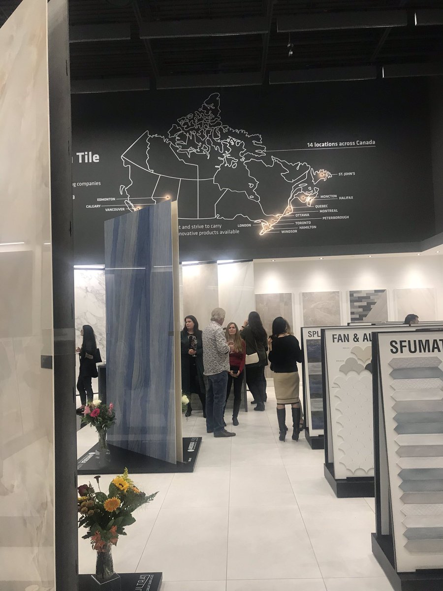 centura_tile's tweet photo. #designersnight #centuravancouver https://t.co/MWonGRS0Ca