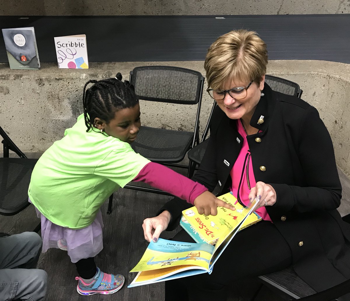 EPSBNews's tweet photo. Because it's #tbt and we're still sad that #READINWeek is over, we're throwing it back to last week when Kindergarten students from Calder School visited the Centre for Education! We celebrated with stories and fun activities like cookie decorating and playdough. @EPSFoundation https://t.co/IQMeY3MmpF