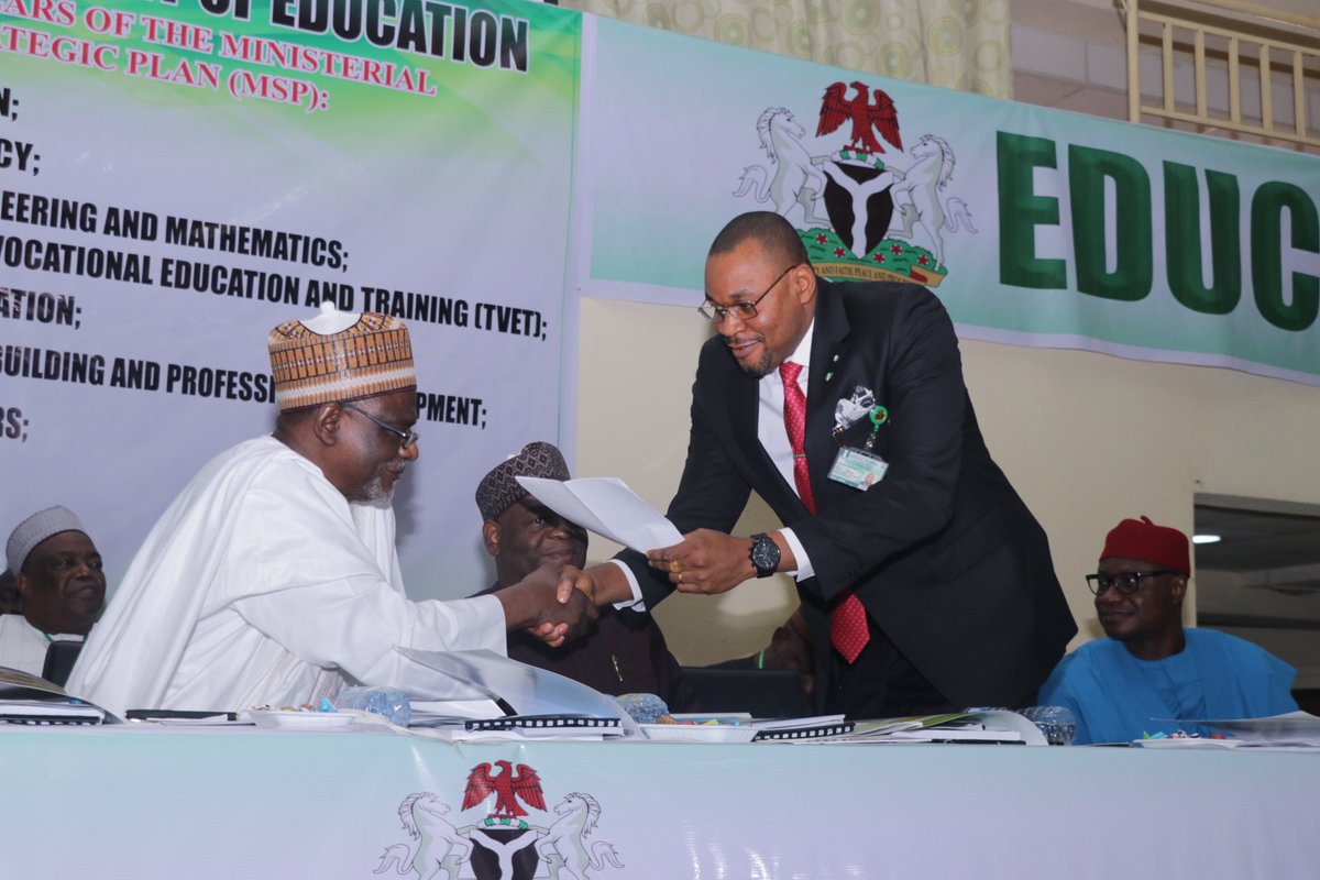ibeziifeanyi's tweet photo. Today, in my capacity as the Deputy Chairman, House Committee on Tertiary Education &amp; standing in for my Chairman, Hon. Aminu Suleiman, I led a delegation of members of the @HouseNGR Committee on Tertiary Education &amp; Services to the two-day retreat on Education for Change. https://t.co/3WY0ZGhyA1