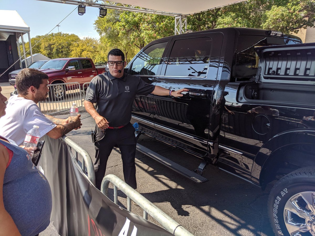 texasautoshow's tweet photo. No sales reps at the Texas Auto Show. Just Informed Product Specialists able to demonstrate and explain the latest features on 2019-2020 Ram Trucks in the Truck Zone. #TXAS #TXautoshow https://t.co/Uhu43vgCTk