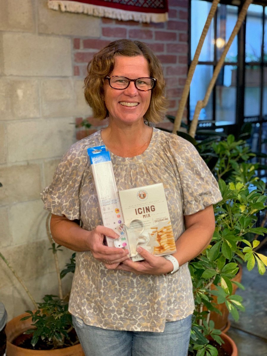 NMRGroupInc's tweet photo. The first winner of #ESOP jeopardy is our Associate Administrative Manager, Amy Whitford! She chose a prize from fellow ESOP @kingarthurflour 

#EmployeeOwnershipMonth #ESOPtober #PictureOwnership #EOMSOP https://t.co/H7yd2UAaba