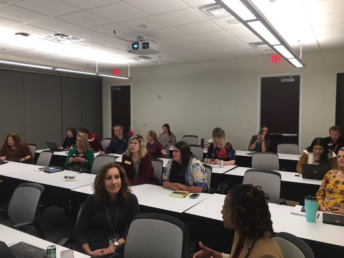 ygs_mck's tweet photo. #ASAIL2019 @FOES_Principal and @Williams_KAC telling our #NELC teacher leaders their journey through Education. “Marathon not a sprint” “Find hidden opportunity in the road block” @CorrigantTim @FCSSuptLooney @CJ_FCS_CAO @twallmyers @cyd1223 @angelaparhamfcs https://t.co/Ix43aP3Yx6