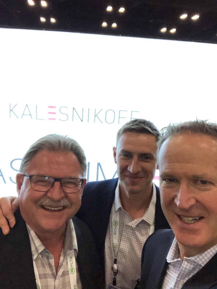 KalesnikoffTeam's tweet photo. Kalesnikoff takes Texas and @NAWLA1893 - come swing by booth 425 and say hi! #Traders19 #NAWLA #TimberInspires #Kalesnikoff https://t.co/SHHup4g4mT