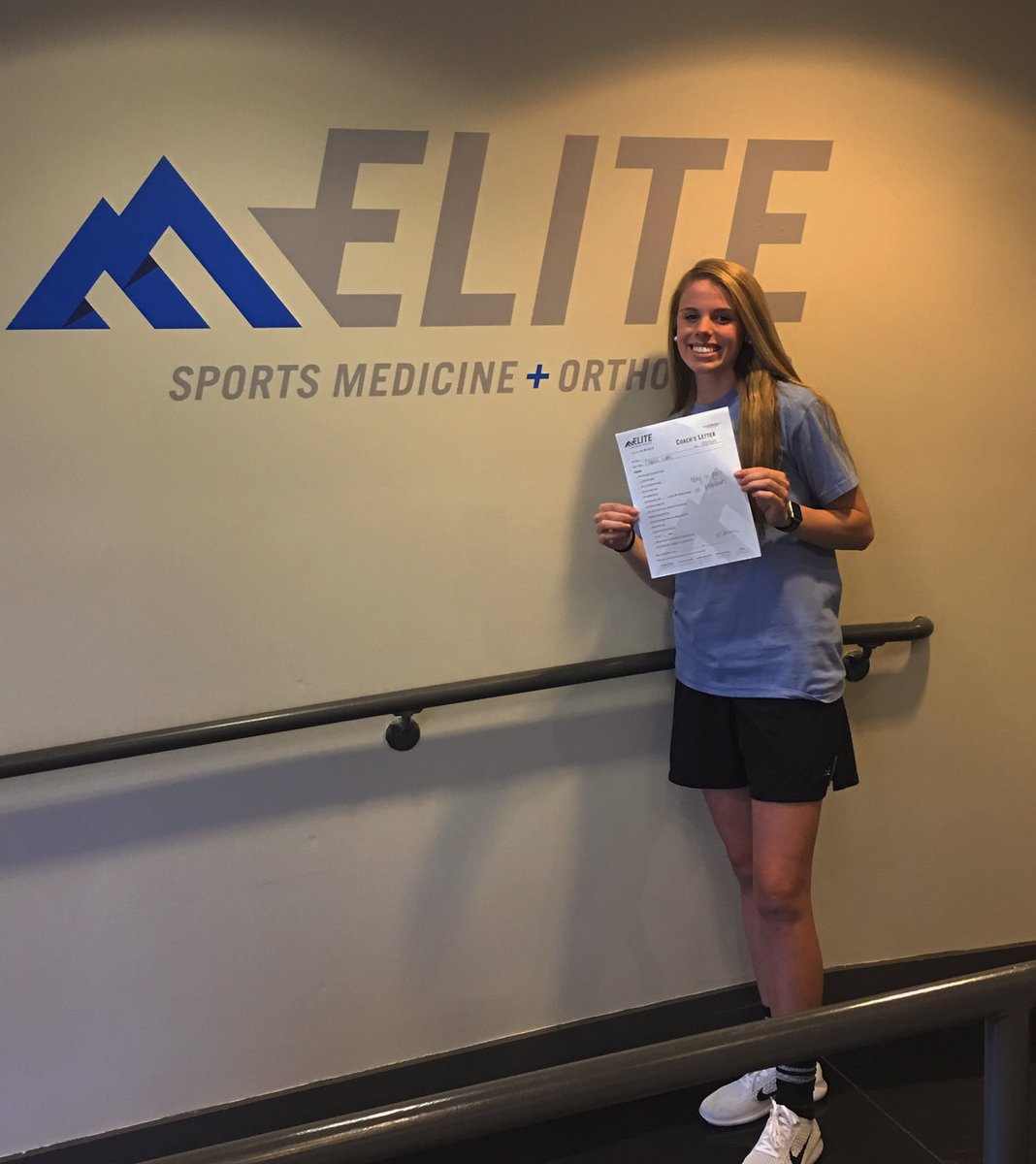 mmcandccurtis's tweet image. It is official! She has 100% clearance from her doctor to play ball! #letsgetthisseasonstarted🏀