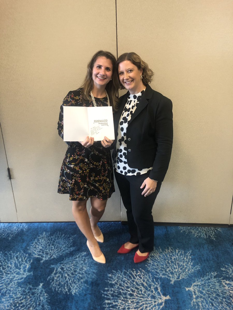 NatalieFranzi's tweet image. Thank you @thelearningloop for a signed copy of your awesome book! You are an inspiration and proud to call you a friend #NJPSAConf2019 @NJASCD #ascdl2l