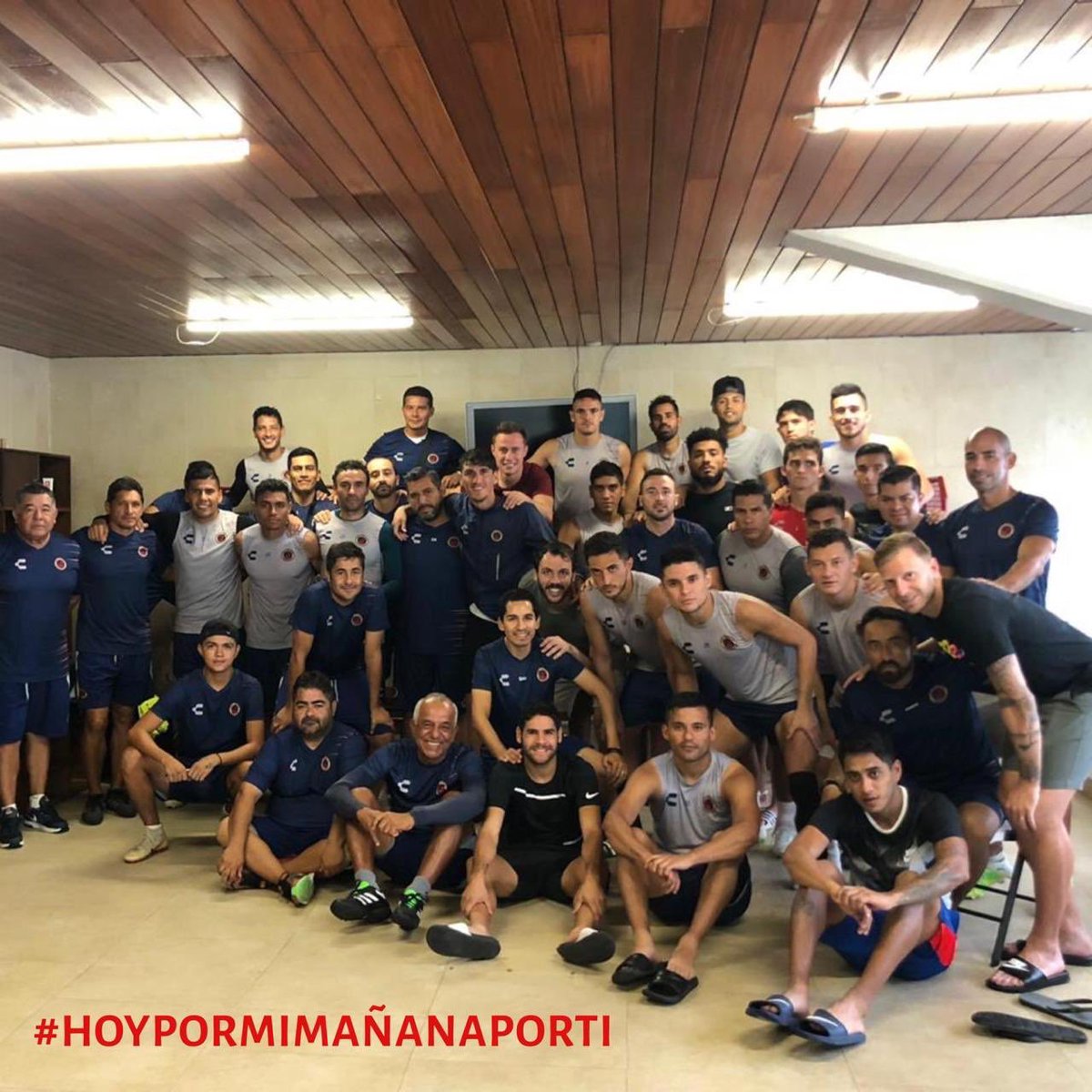 guardameta_1's tweet photo. #HOYPORMIMAÑANAPORTI https://t.co/B4NdYvlMzm