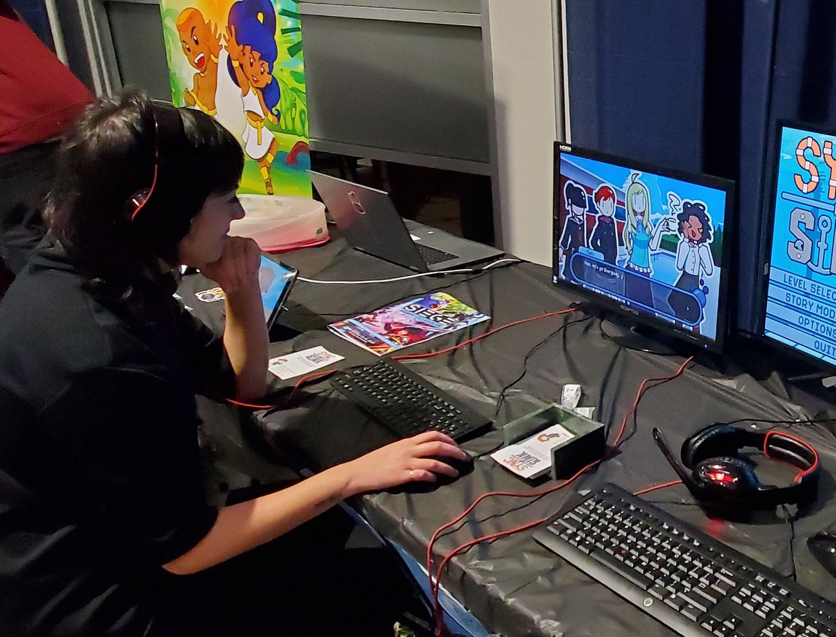 AmarantGames's tweet photo. A big thank you to all who visited us at @SIEGECON! We had a great time meeting everyone and showing you a sneak peak of Sync or Sink! If you missed us—or if you just can’t wait to play Sync or Sink again—don’t worry, you’ll get a chance to catch us at #dreamhack2019 in Atlanta! https://t.co/679rcy6WT8