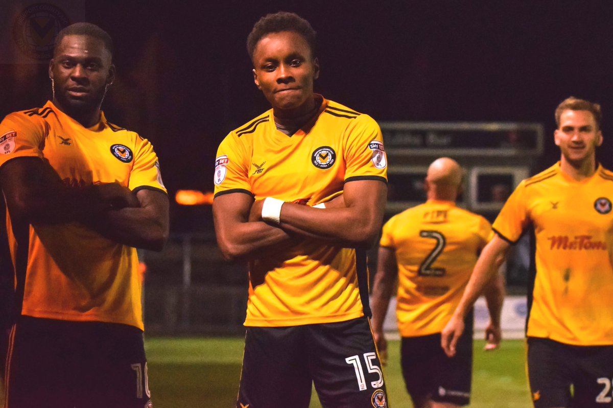nicnacnoopixs's tweet photo. #TBT to 4th Nov 2017 when @NewportCounty hosted Walsall in the FA Cup winning 4-1. The visit also brought along some Welsh legends to our Bisley hospitality suite too #UTC #ourjourneycontinues #ChrisColeman #OsianRoberts #newportcounty #FACup #FAW https://t.co/fNR7YAsSga