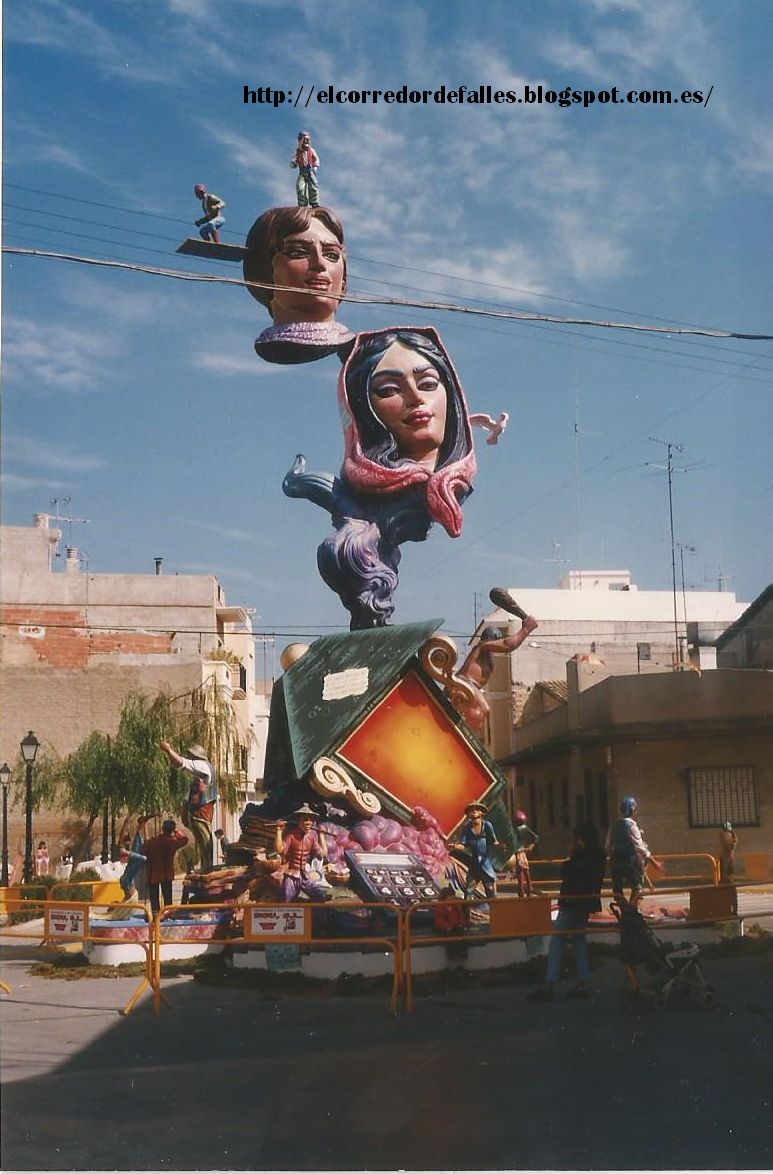 CorredorFalles's tweet photo. 5é🎂de la✍️més extensa desenvolupada x capítols #Crònica #Falles2014 #Algemesi @VPfalla @falla3moreres #Art #искусство #Kunst #øhep #sztuka #apt #múvészet #umêni #τέχνη #artã #アート #艺术 #예술 #Falles #法雅节 #Фальяс #Història #RiberadelXúquer https://t.co/LcTOviC0oL https://t.co/lMzLODx4iZ