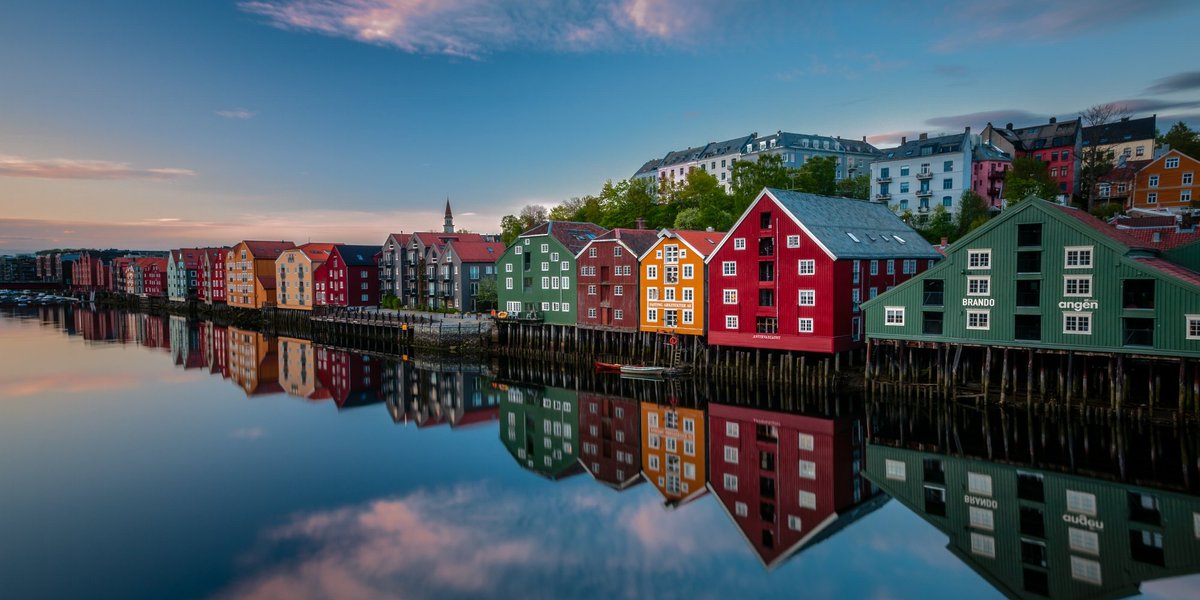 phebe_vayanos's tweet photo. The Stochastic Programming Society, the community of experts on making decisions under uncertainty, now has its own Twitter account! Follow it @StoProgSociety! Attached a photo of #Trondheim from https://t.co/506TXcw4xK where #ICSP2019 was held.  #optimization #orms @InformsOS https://t.co/eCGYp9i1WL
