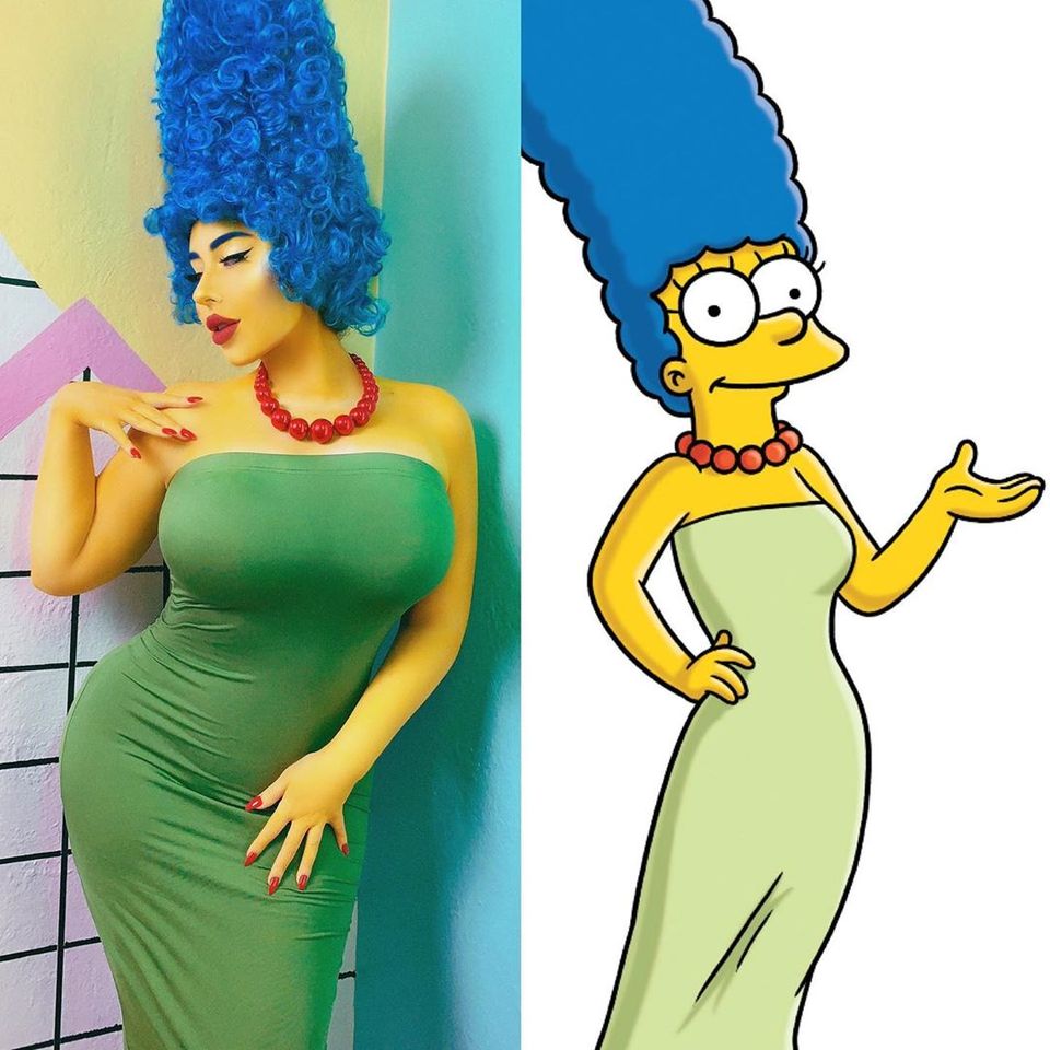 Marge Simpson Cosplayer: http://instagram.com/thejuliettemichele .#margesim...