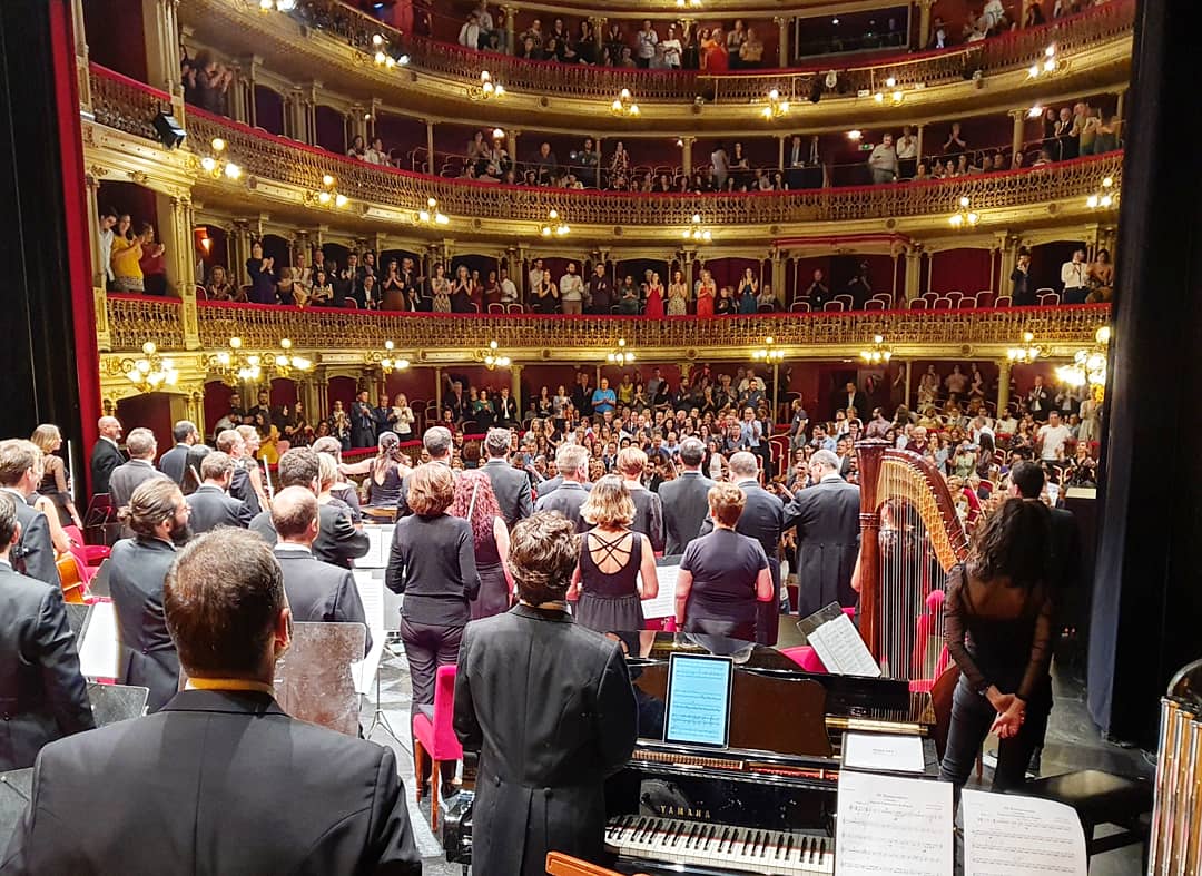 ¿Un concierto con música de diferentes países mientras se huelen fragancias inspiradas en esa música y lugares? Lo han hecho posible en <a href="/TeatroRomea/">Teatro Romea</a> de Murcia la <a href="/OSRMurcia/">Orquesta Sinfónica de la Región de Murcia</a> 🎻 e <a href="/iberchem/">Iberchem</a> ⚗, y ha sido extraordinario
Talento marca #RegióndeMurcia 
#SUMAR ➕
#INNOVAR💡
#AVANZAR ↗️