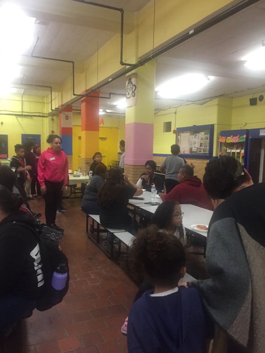 RWMSprov's tweet photo. Latin Heritage Night! Food, games, arts &amp; crafts and music!! Great night celebrating with our school community! @pvdschools @MSzone_PPSD @jspeakstruth @AInfanteGreen @chrisgibbons422 @SanacoreChris https://t.co/nYGTZdfwZC
