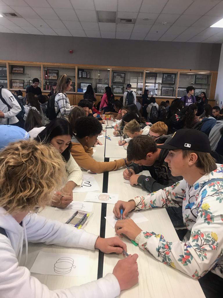 PatriotLinkCrew's tweet photo. LINK groups get spooky with some Halloween art.
#boomerangproject https://t.co/0aJy7WlDyt