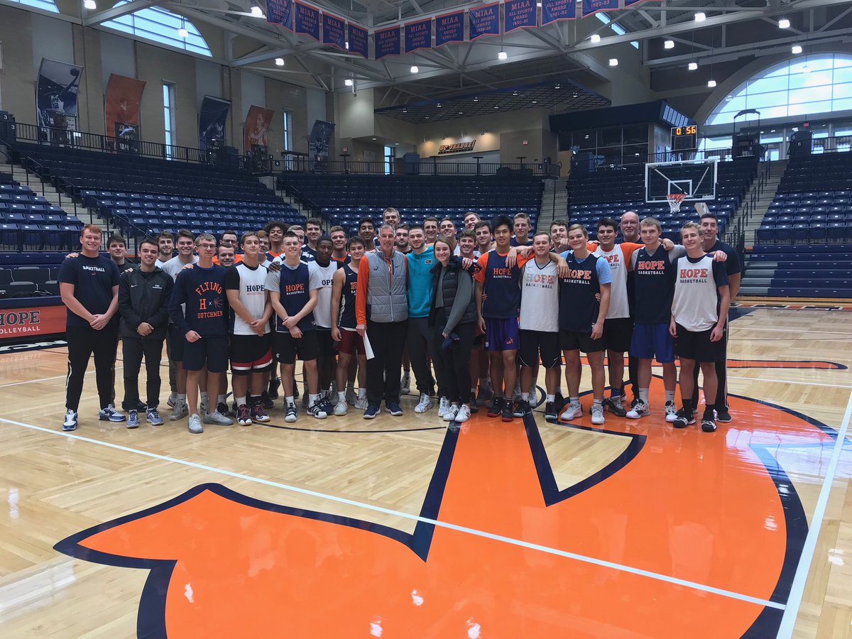 Hope College Men's Basketball tweet media
