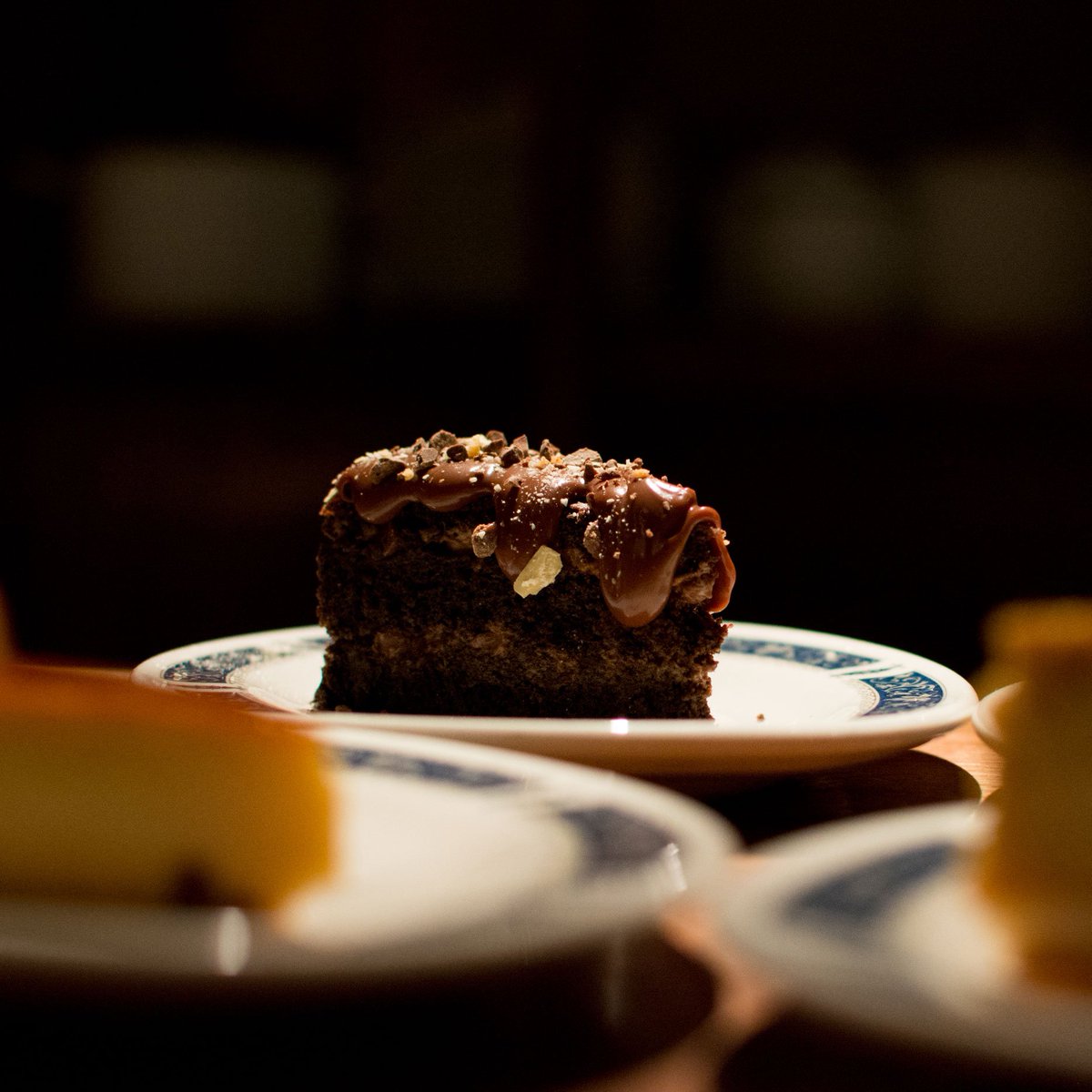 En nuestra mesa el cacao siempre resalta con nuestra torta rústica d chocolate.

#GuillerminaRest #Venezuela #LaAsunción #CocinaVenezolana #Gastronomia #Turismo