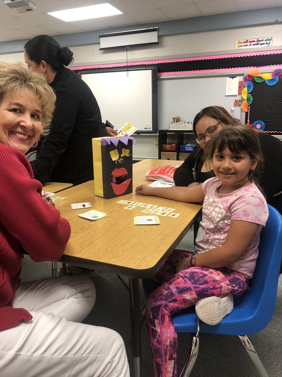 beatriz1cox's tweet photo. Monster Math and Reading Night at Bailey Elementary. We had a great turn out! https://t.co/S1dmznCY5A