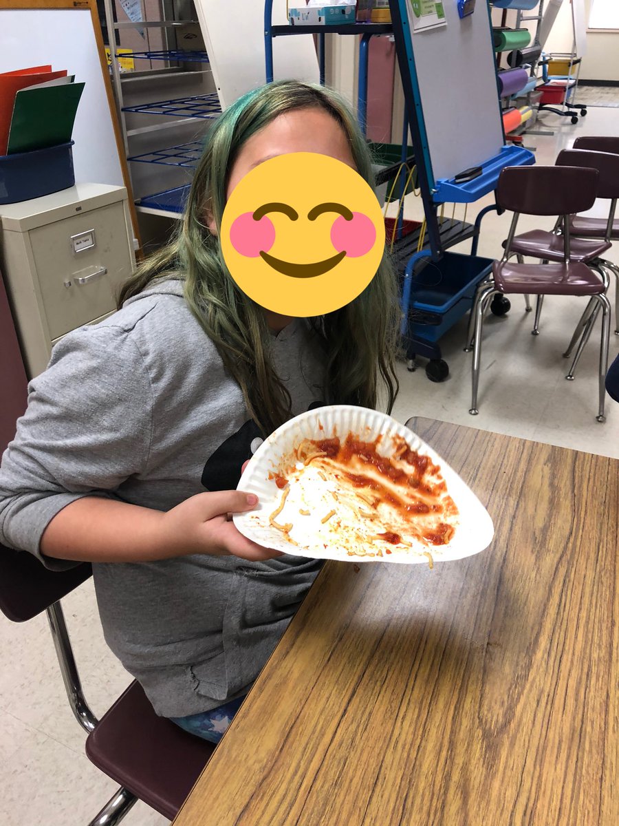 N_Haima's tweet photo. What’s your opinion? Spaghetti Tacos are definitely my favorite!! #vpsamazing #vpssuccess https://t.co/PxNpP765n0