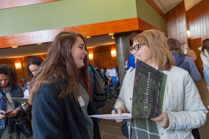 DickinsonAdmit's tweet photo. Is it too soon to do a #throwbackthursday to Monday's Fall Open House?!? #dsonphotos #dsonvisit (Join us Nov. 9 for our last one this year: https://t.co/eBgv6n8Fr6!) https://t.co/dwRHskpEyW