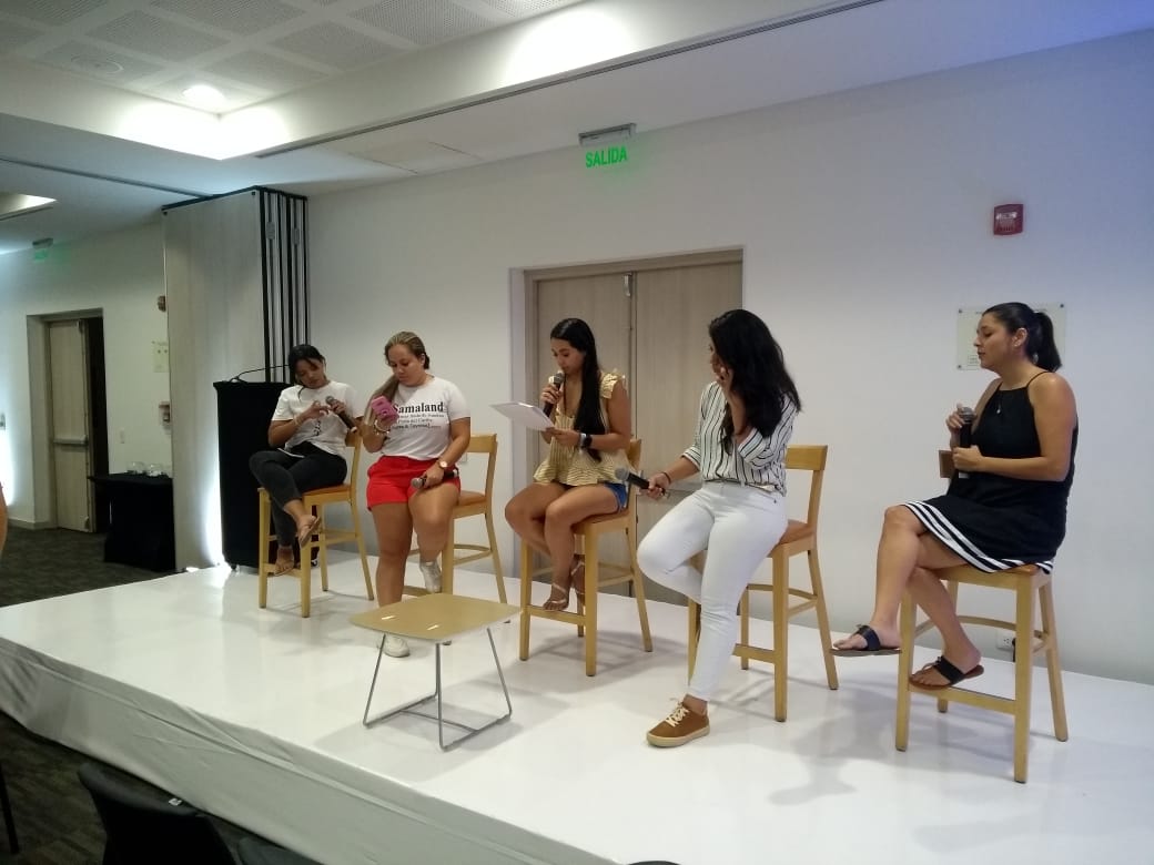 linnammaria's tweet photo. Que tal este jueves de #TBt  con estas hermosuras de mujeres empoderas! @LinaConTrerasQ @SoleraDiana @danipirelaw #Ana @Seguimiento @by_vicro https://t.co/hArdHgzgjJ