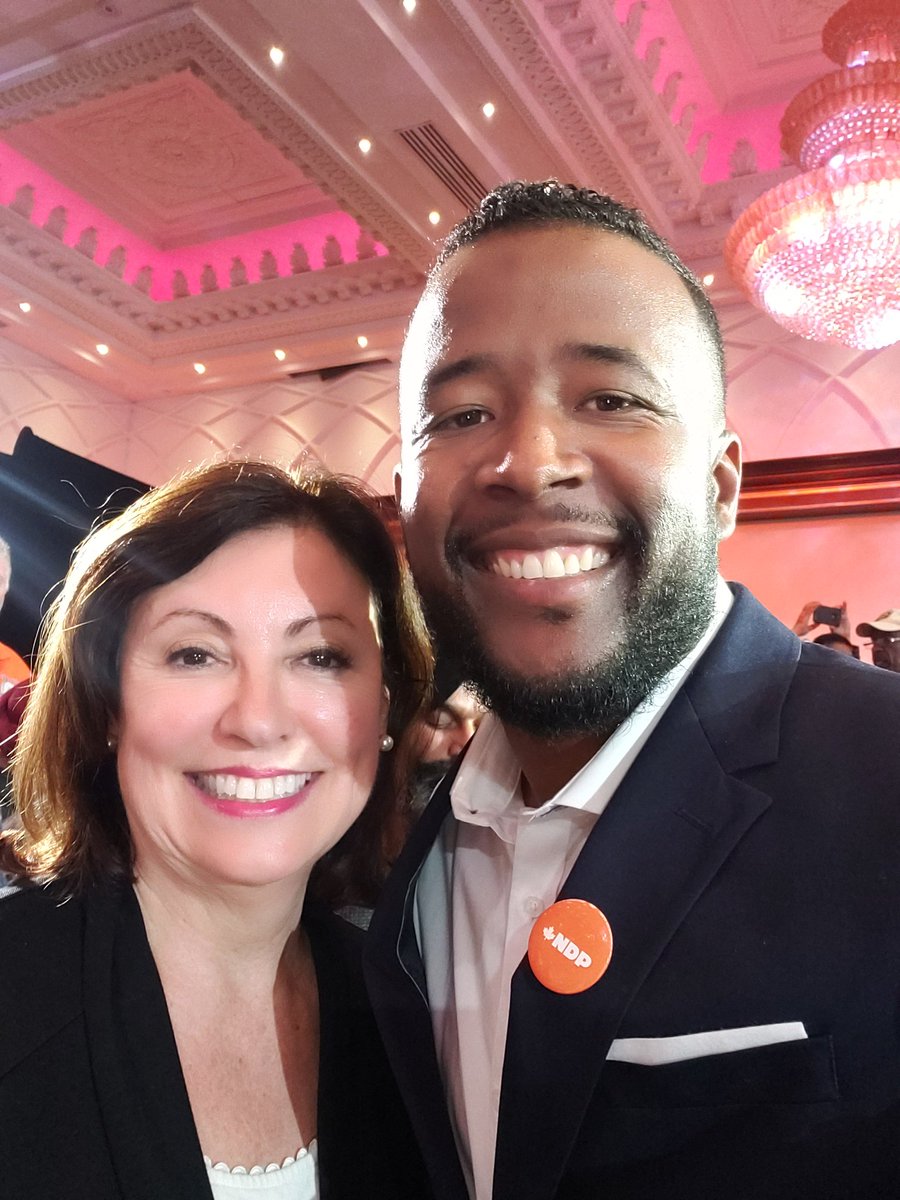 <a href="/MariaAugimeri/">Maria Augimeri</a> and I are super pumped at <a href="/theJagmeetSingh/">Jagmeet Singh</a> momentum rally!  #uprisingh