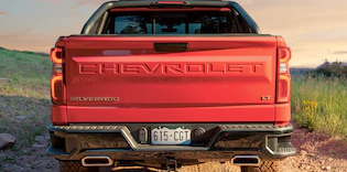 CadillacGateway's tweet photo. The new 2020 Chevy Silverado 1500 offers up to 89.1 cubic feet of cargo space, making it easy to load in your gear for every adventure. https://t.co/XJQC7uh3cd