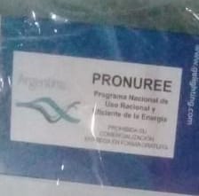 Pablo_Arburua's tweet photo. Como veran @Nestorgrindetti usa recursos del Estado Nacional (Ministerio de Energía) para repartir su boleta y hacer politica electoral.
Usa los recursos de @mauriciomacri pero pide cortar boleta en #Lanús.
#ClientelismoPro 💡 https://t.co/epEZ2N9GvH