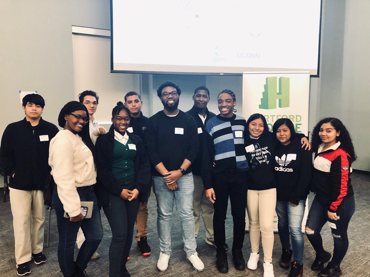 Thank you <a href="/HartfordPromise/">Hartford Promise</a> for a wonderful Promise Day! It was wonderful to see our Nick Furlow as a panelist! #befutureready <a href="/HartfordSuper/">Dr. Andraé Townsel</a>