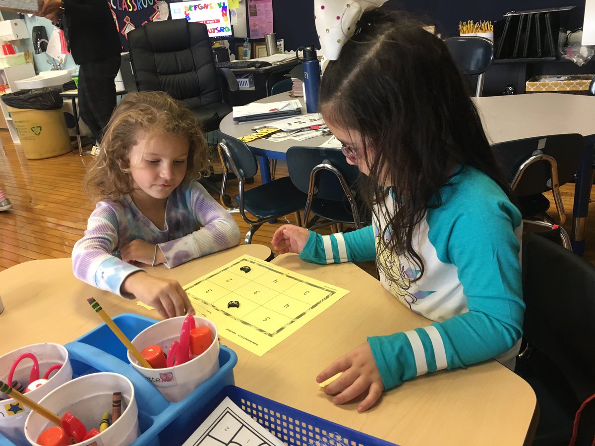 PiotrowskiFFE's tweet photo. Mrs. McCauley’s students practice adding one more while taking turns during centers. ❤️ @ffefairfieldfamily https://t.co/Few1eKtuvM