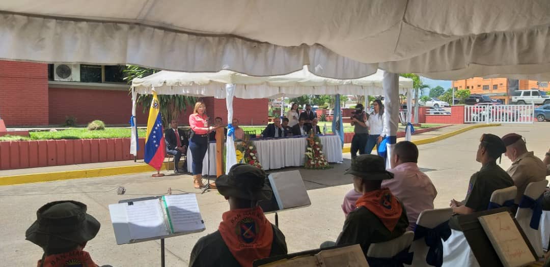 Cicpc374's tweet photo. Cicpc inauguró la 16° Décima Sexta, Oficina Central de Reseña en el Estado Monagas. https://t.co/D41kUUV224… https://t.co/wmMtUTRLlj