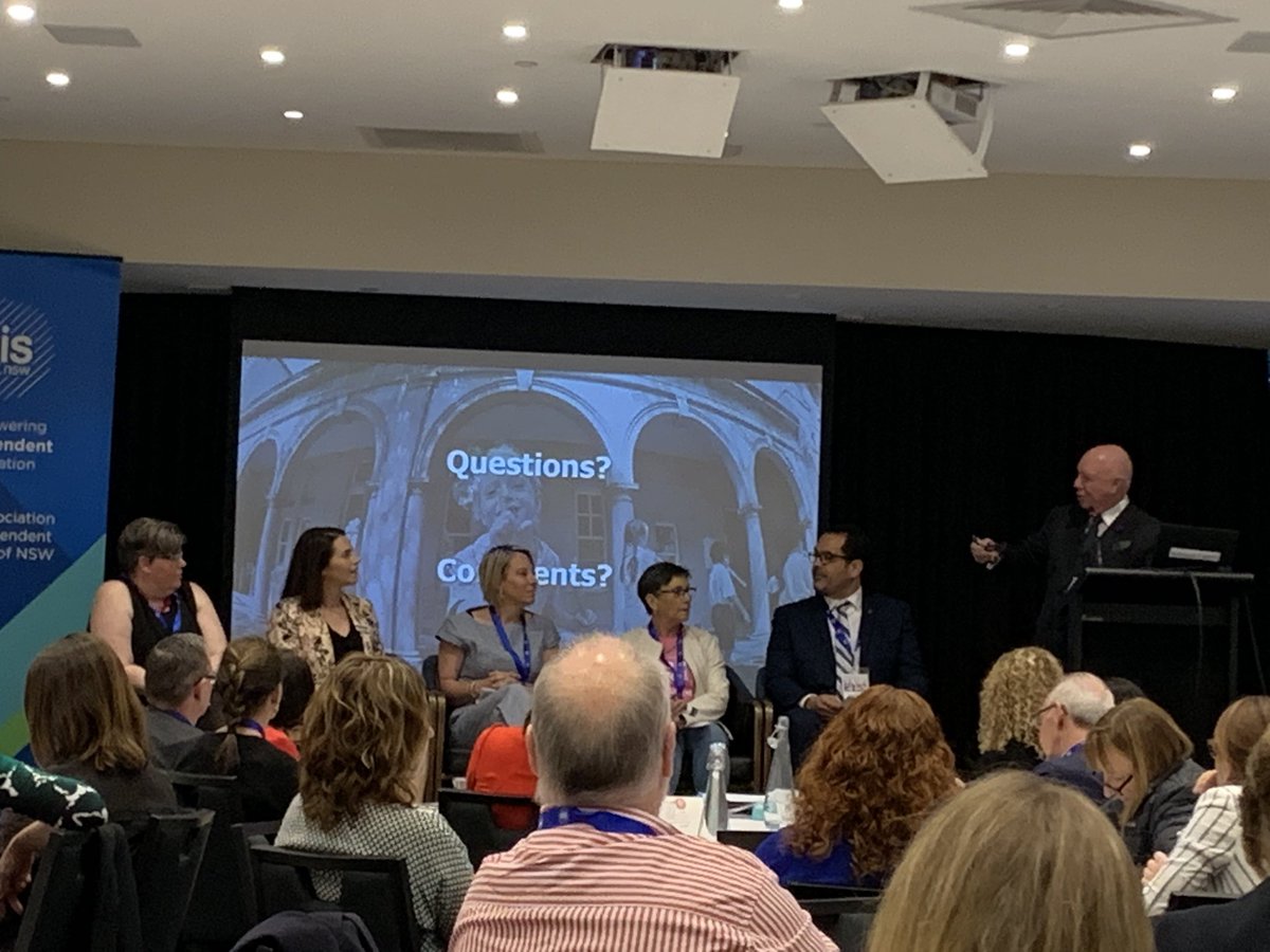 Strength of School Based Research projects is in strong, committed and supportive teams. This will help with managing the ‘busyness’ says <a href="/AVanArkkels/">Amy Van Arkkels</a> #AISERS19