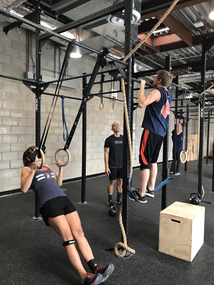 dvschools's tweet photo. Our #TransformLearning Conference participants are learning #GrowthMindset basics, along with fitness through #Crossfit. What a super way to unwind after a day of workshopping! https://t.co/YZtHaFBlnR