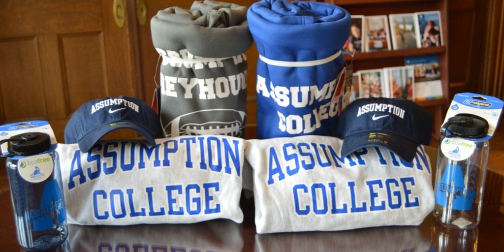 AssumptionUadm's tweet photo. Open House is this Sunday &amp; it's your last chance to register! ⏰  Don't miss out! Registration closes tomorrow at 10am: https://t.co/8Fy2iQUSN5 During Open House, take a picture of your favorite spot on campus &amp; tag it with #PicMeAC. You'll be entered to win Assumption swag!  📸 https://t.co/kVdavThFKO