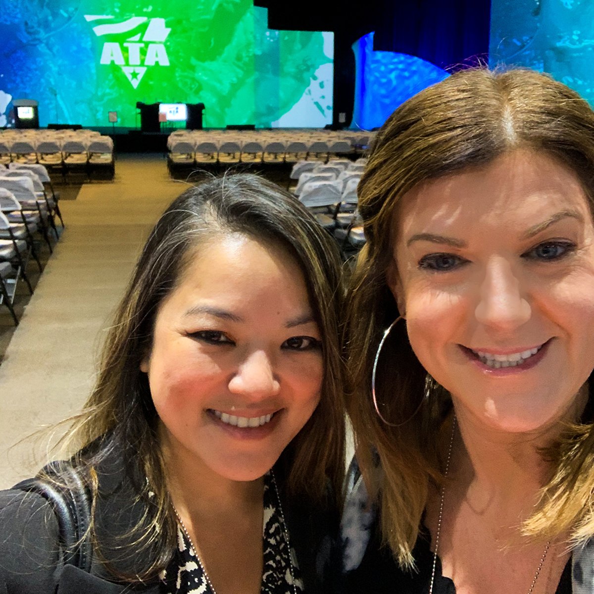artimegroup's tweet photo. We were in San Diego earlier this month at this year’s American Trucking Associations Management Conference & Exhibition. We enjoy attending trade shows in support of our clients, like @UTMCorporate and @DoubleCoinTires. #ATAmce19 @TRUCKINGdotORG https://t.co/ZuVjQBf9fx