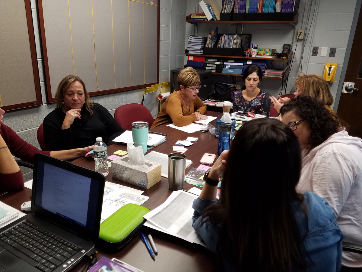 DelranLitCoach's tweet photo. Millbridge teachers participating in lab sites around writing conferences. #PDliteracy #collaboration @MB_Principal @eileen_baker @Delran_Super https://t.co/oZ47oSuVtJ
